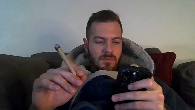 Czat XXX na żywo – THE_CHEEKY_ALPHA