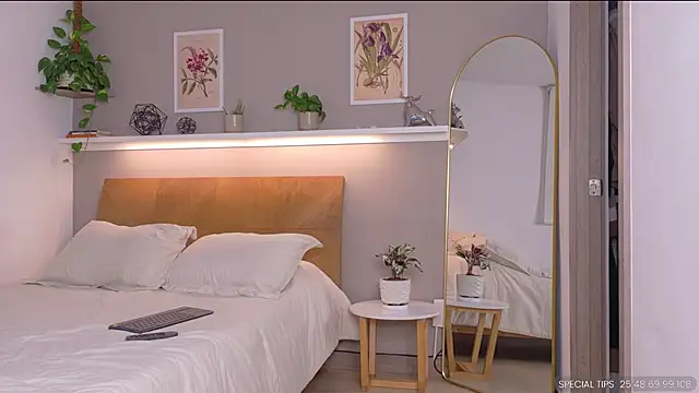 sarah_rayyのライブXXXチャット