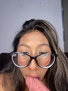 StefanyLuxe_18n Live XXX chat