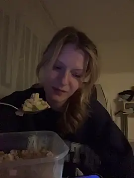 MaryHigginsのライブXXXチャット