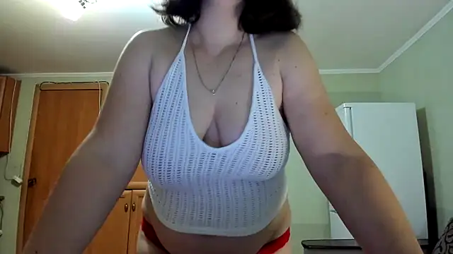 KATTYWARM_ live XXX chat