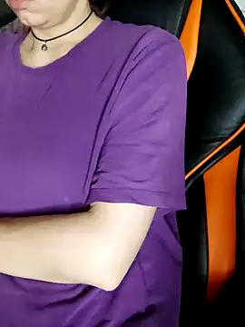 Aashikalaa Chat XXX in diretta