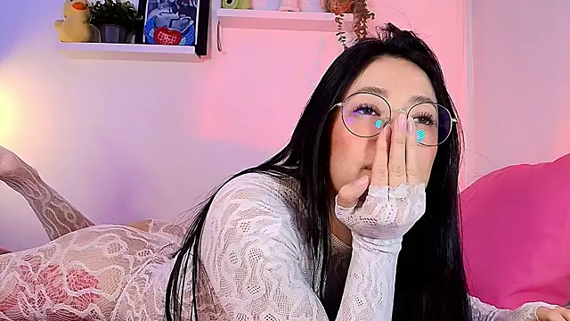 Czat XXX na żywo – lilyy_evanss