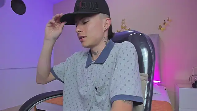 Онлайн чат XXX Nascary_Fox