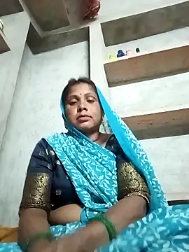 Shreya_pandit: διαδικτυακό σόου στην κάμερα