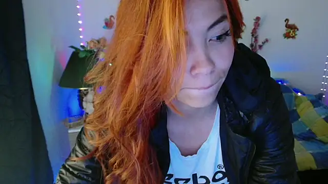 Aylinn_diazのライブXXXチャット