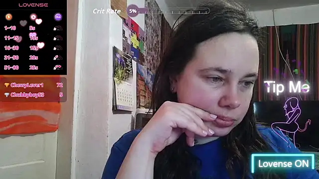 Онлайн чат XXX Cora_Maro