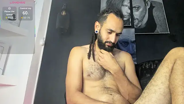 XXX chat uživo modela Tatis__