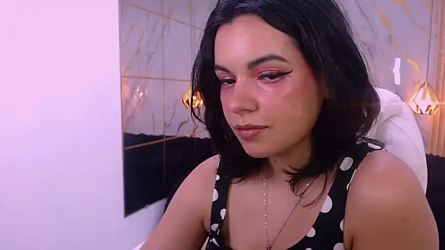 kat_96_のライブXXXチャット