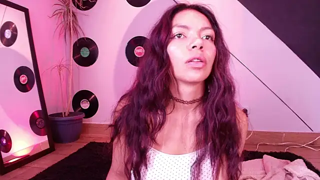 goddess_julieta élő XXX-chatje