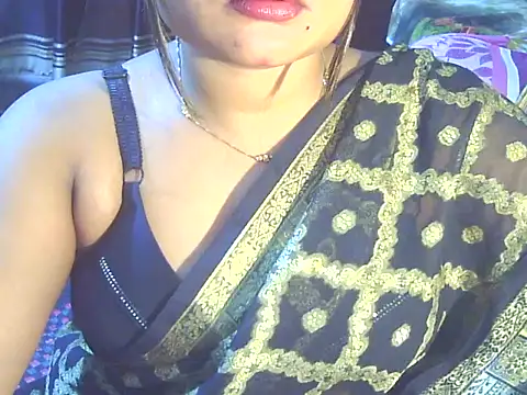 Nusrat_Faria élő XXX-chatje