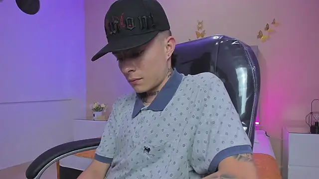 Czat XXX na żywo – Nascary_Fox