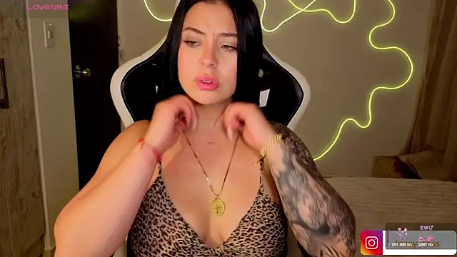 Victoryyy_ Chat XXX in diretta