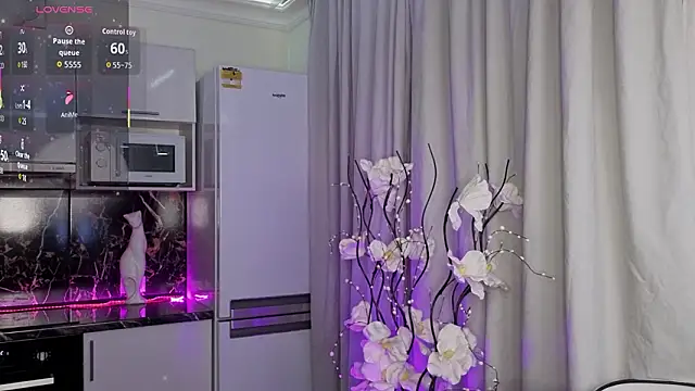 _Lua__のライブXXXチャット