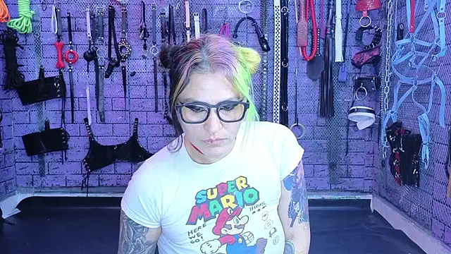 Chat +18 de PANDORANEZZ ao vivo