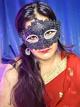 noty_girl2 Show in webcam