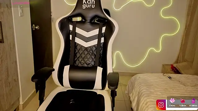 Victoryyy_: απευθείας συνομιλία ΧΧΧ