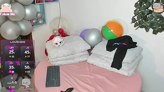 DestinyHills Chat XXX in diretta