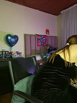 CoraVibes Live XXX-chat