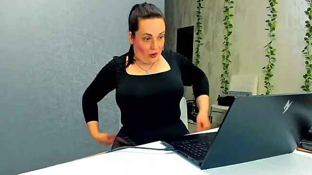 Yesss_Lilith Live XXX-Chat