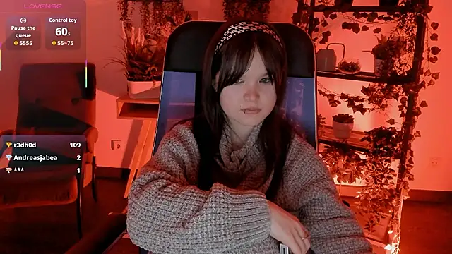 Elainebeness Live XXX-Chat