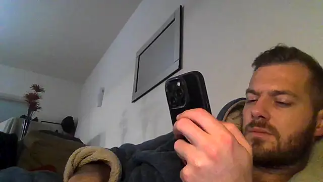 THE_CHEEKY_ALPHA's Live XXX Chat