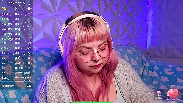 XXX chat uživo modela Satyn_doll