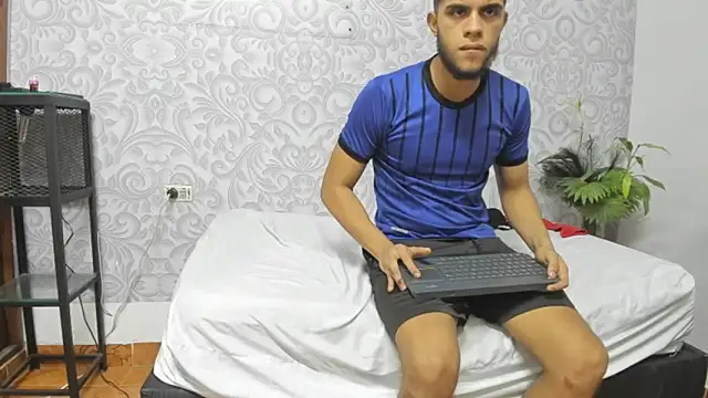 HarperAndMason Live XXX Chat