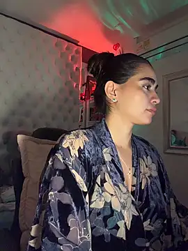 ZarahEvans 即時 XXX 聊天