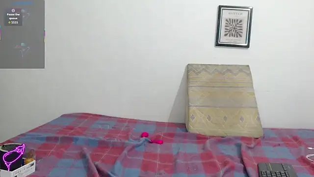 Nikki__uwu 即時 XXX 聊天