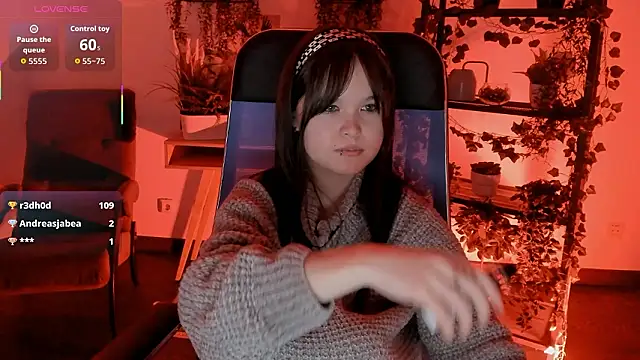 Онлайн чат XXX Elainebeness