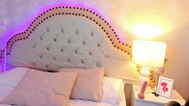 EllaEvanzz – Live XXX-chat