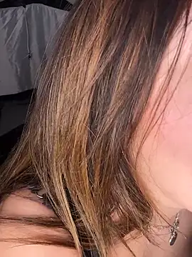 Show de Novababy18 na webcam