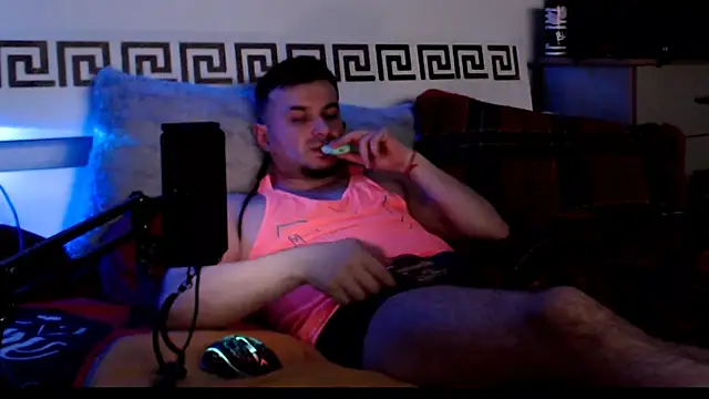 FuckToyBoy69: онлайн-секс-чат