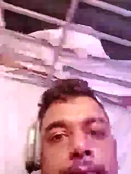 Chat XXX en directo de ParlousCarpet