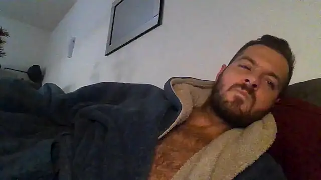 Chatroom XXX en direct de THE_CHEEKY_ALPHA