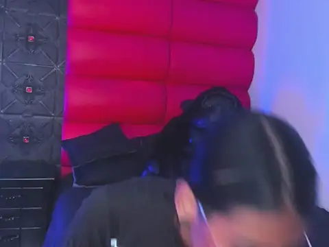 KarlaSlutSkinny__ – Naživo XXX chat