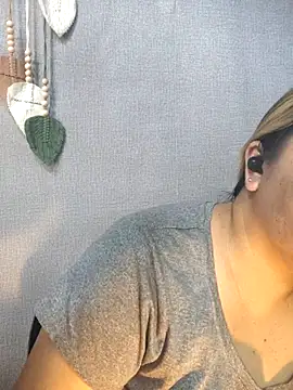 ambersmile: онлайн-секс-чат