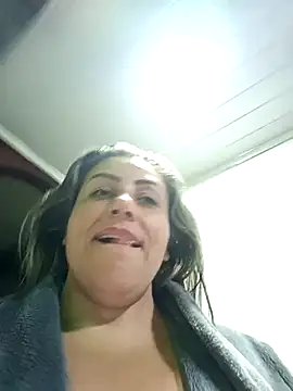 Czat XXX na żywo – maynor_1998