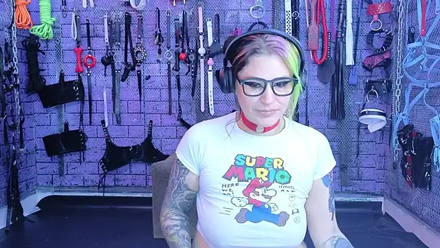 PANDORANEZZ – Live XXX-chat