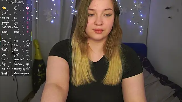 CuteSharloti Live XXX-Chat