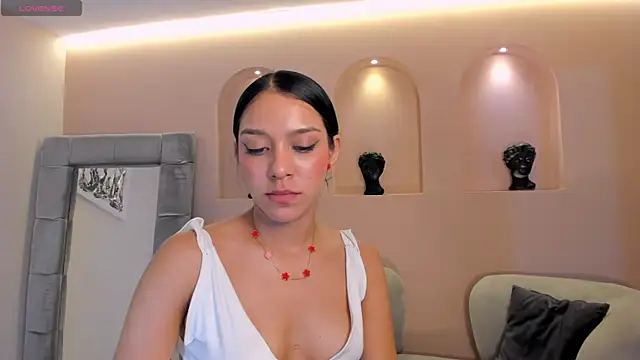 AmaliaCrus Chat XXX in diretta