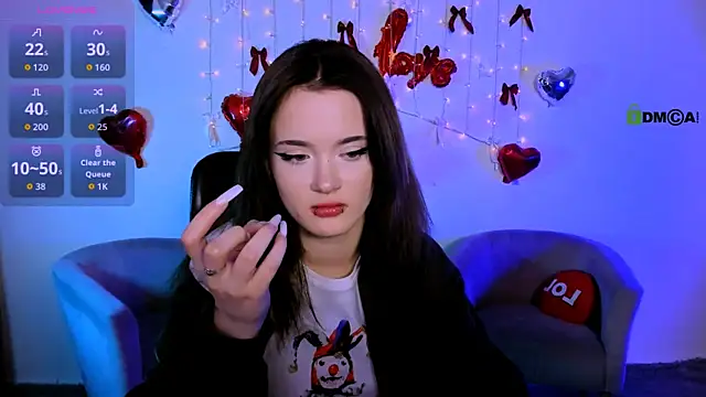 liana_kisses 网络视讯表演