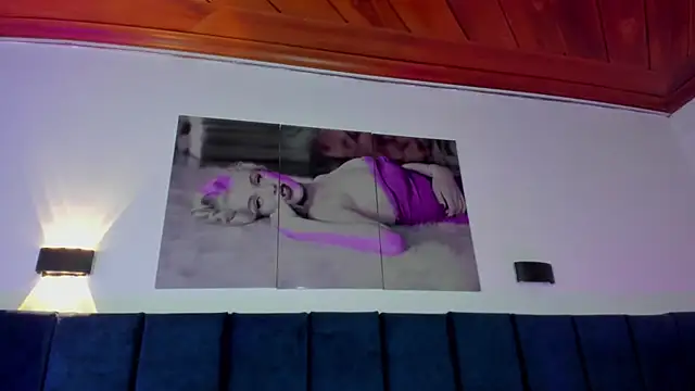 SharonLovee: απευθείας συνομιλία ΧΧΧ