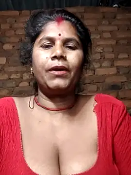 Hot_di97 即時 XXX 聊天