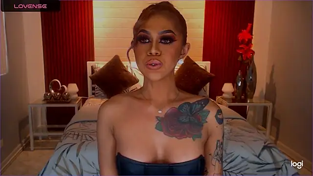 StellaStrong30's Webcam Show