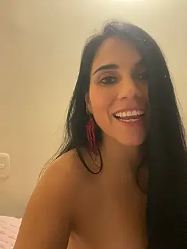 Miaswwe: онлайн-секс-чат