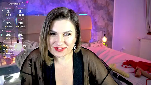 KiraRoxx Live XXX-chat