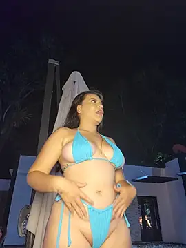 Show de Pretty_Julieta na webcam