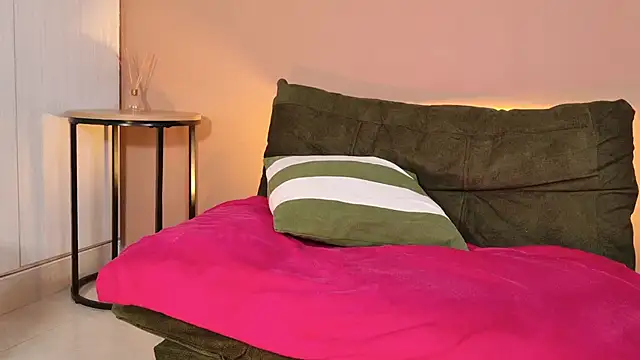 miaa_lux's Live XXX Chat